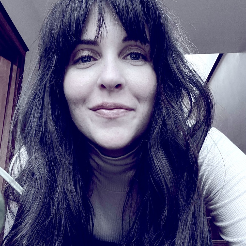 Meet your Posher, Abbey